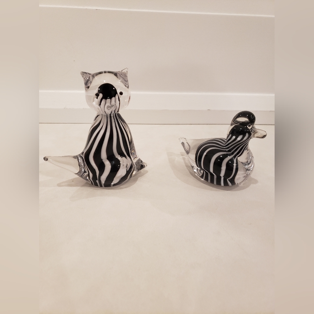 Vintage Handmade Crystal Art Glass Hand Blow Black & White Figurines Cat & Duck